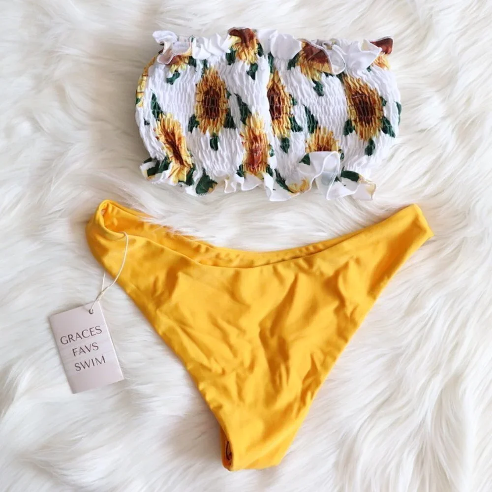NEW White Yellow Green Sunflower Print Bikini Bathing Suit Set Size Large